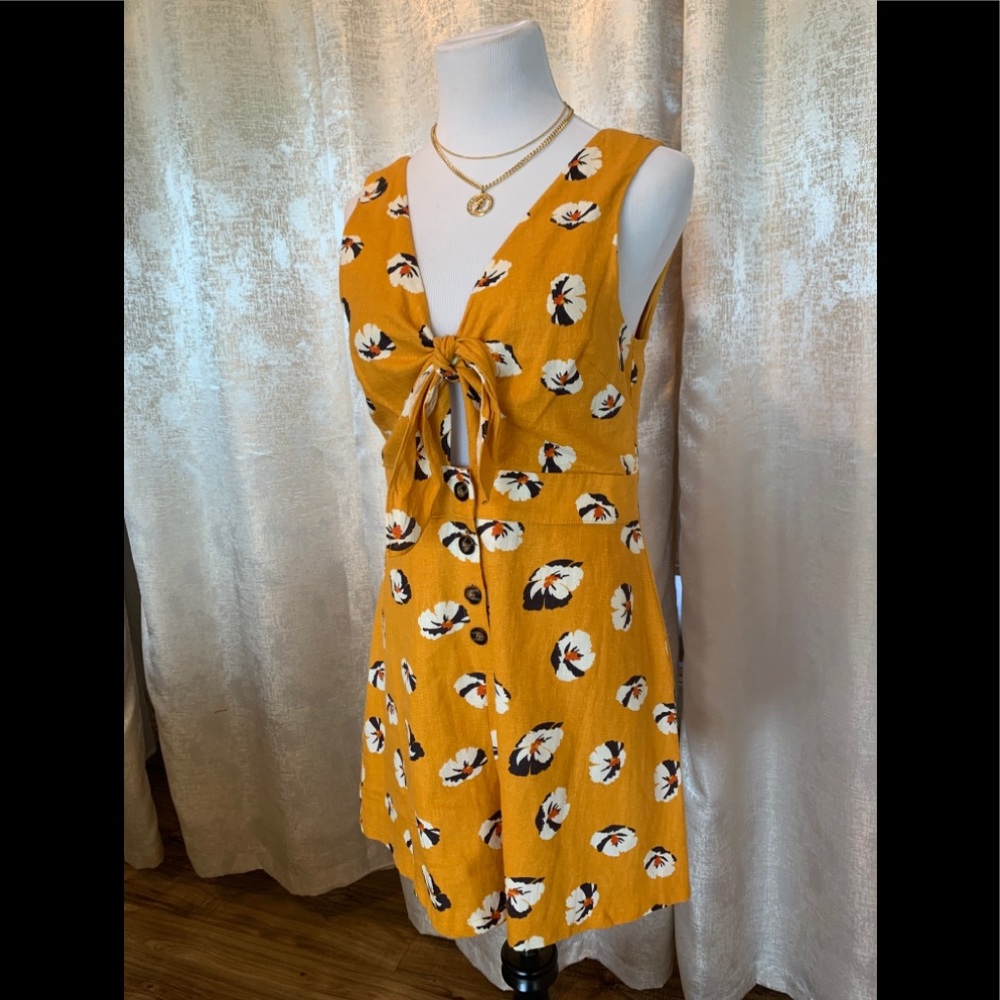 Romper - Picture 2 of 2
